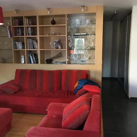 Happy Place 보히니