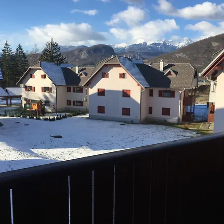 Happy Place 아파트 보히니